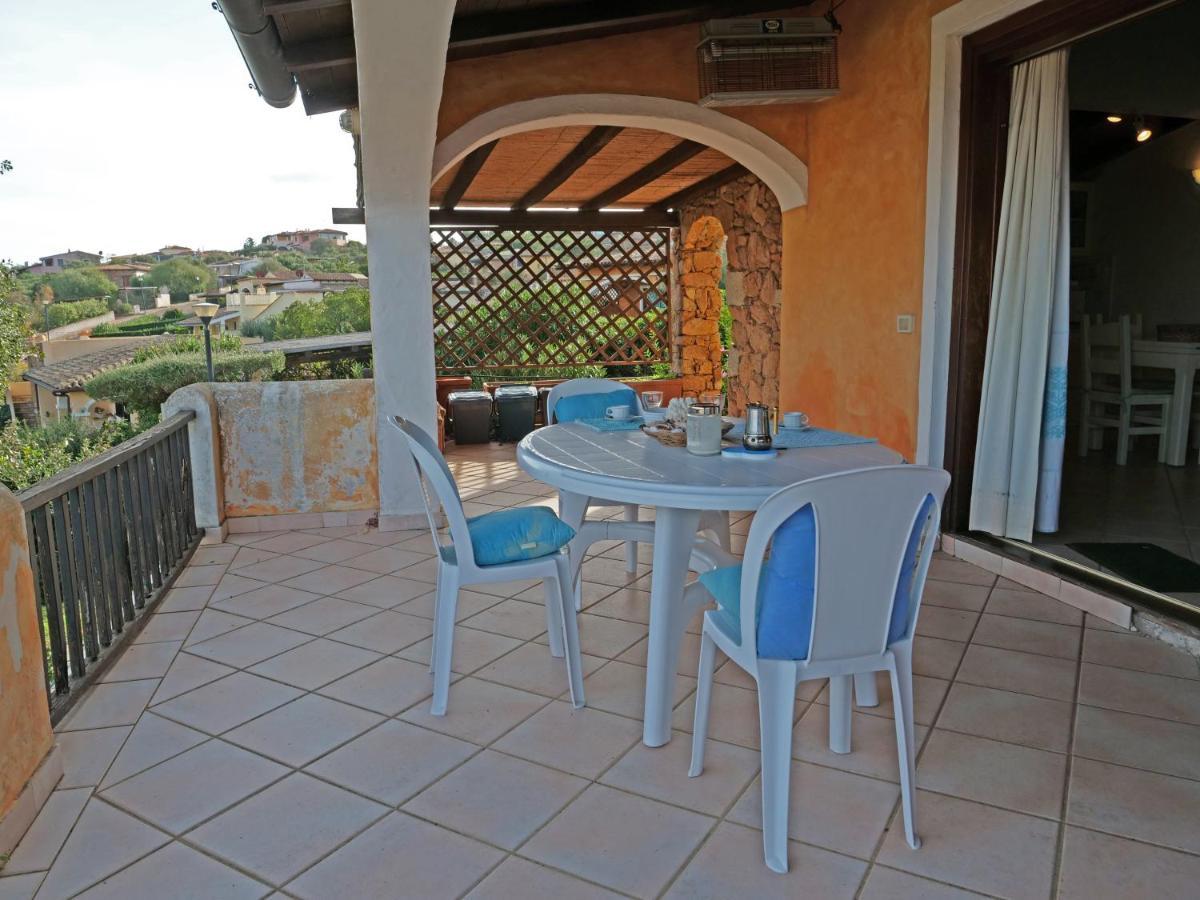 Villetta vista mare e tavolara Porto San Paolo  Esterno foto