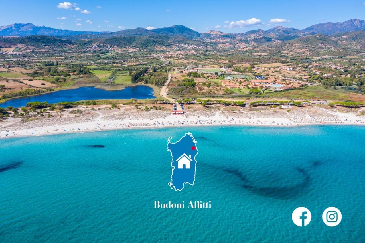 Villetta vista mare e tavolara Porto San Paolo  Esterno foto